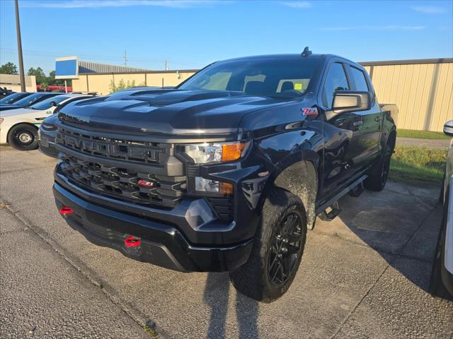 2024 Chevrolet Silverado 1500 4WD Crew Cab Short Bed Custom Trail Boss