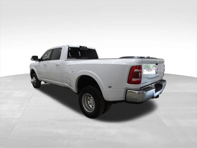 2020 RAM 3500 Laramie Crew Cab 4x4 8 Box