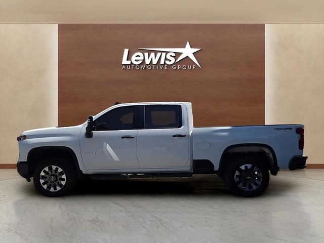 2024 Chevrolet Silverado 2500HD 4WD Crew Cab Standard Bed Custom
