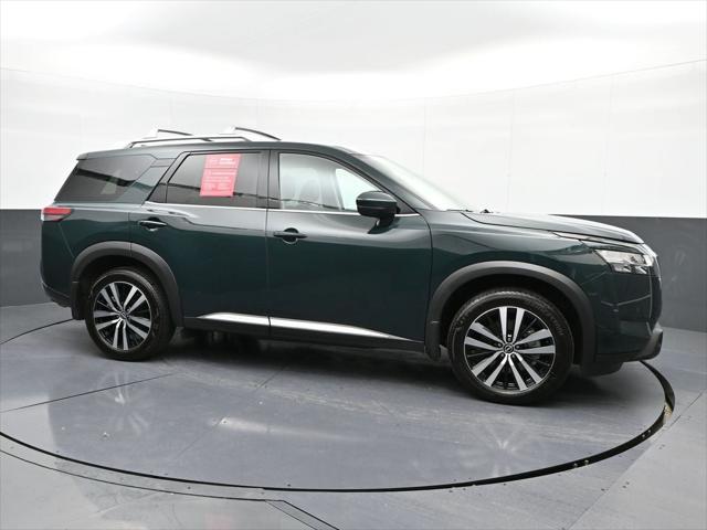 2024 Nissan Pathfinder Platinum FWD