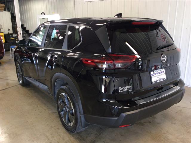 2024 Nissan Rogue SV FWD