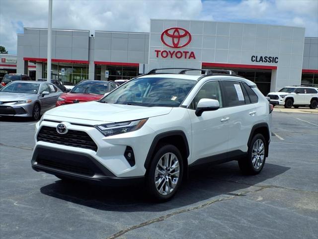 2025 Toyota RAV4 XLE Premium