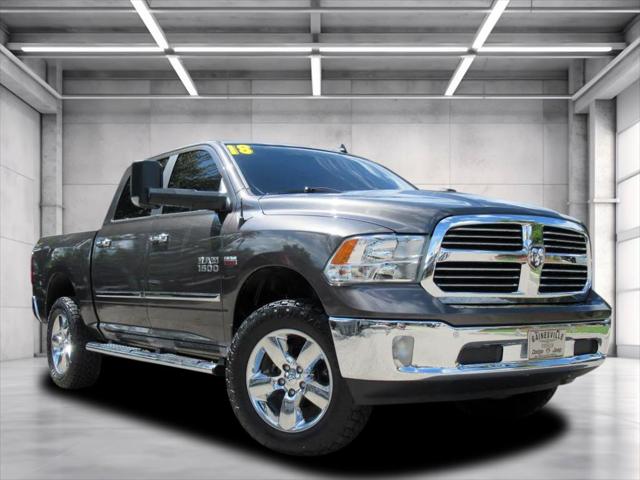 2018 RAM 1500 Big Horn Crew Cab 4x4 57 Box