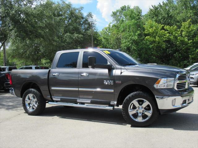 2018 RAM 1500 Big Horn Crew Cab 4x4 57 Box