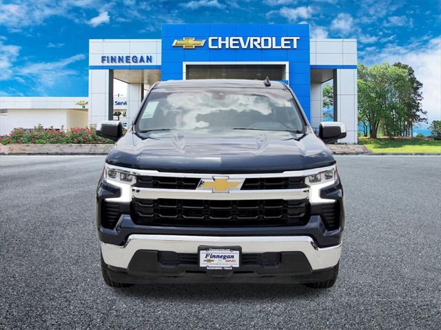 2022 Chevrolet Silverado 1500 2WD Crew Cab Standard Bed LT