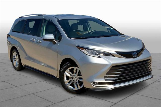 2023 Toyota Sienna Limited