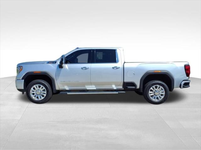 2020 GMC Sierra 2500HD 4WD Crew Cab Standard Bed Denali