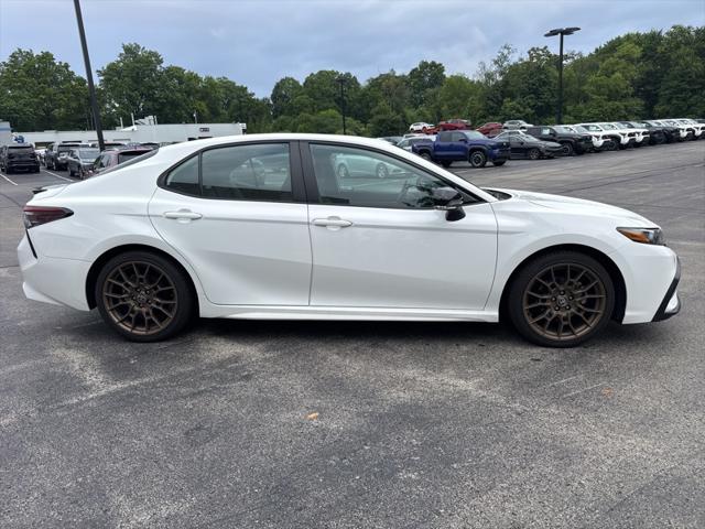 2023 Toyota Camry SE AWD