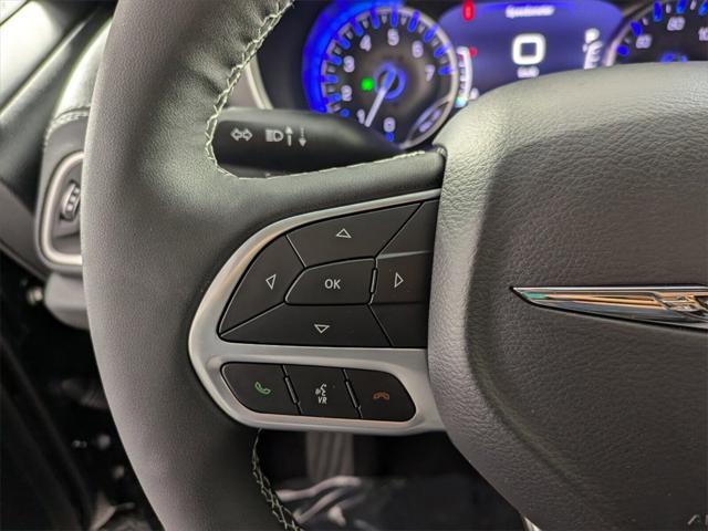 2025 Chrysler Pacifica PACIFICA SELECT