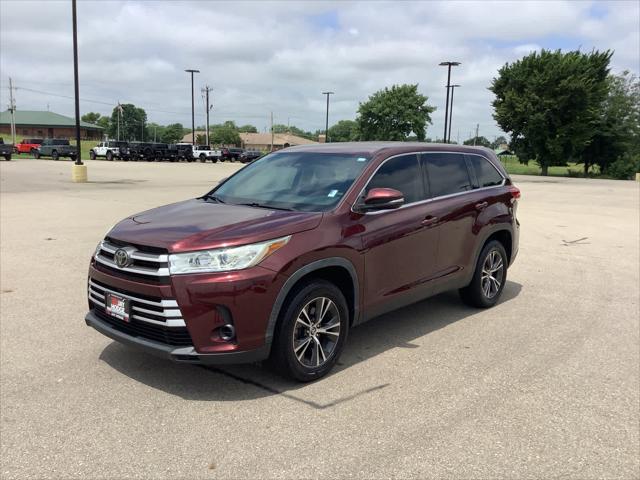 2019 Toyota Highlander LE