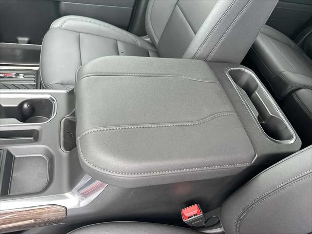2025 Chevrolet Silverado 1500 4WD Crew Cab Short Bed RST
