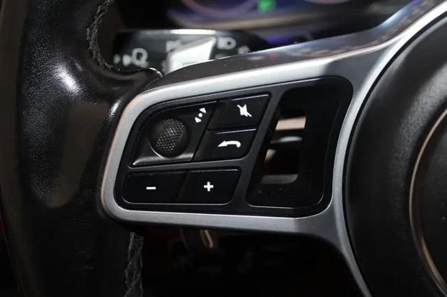 2019 Porsche Panamera Standard