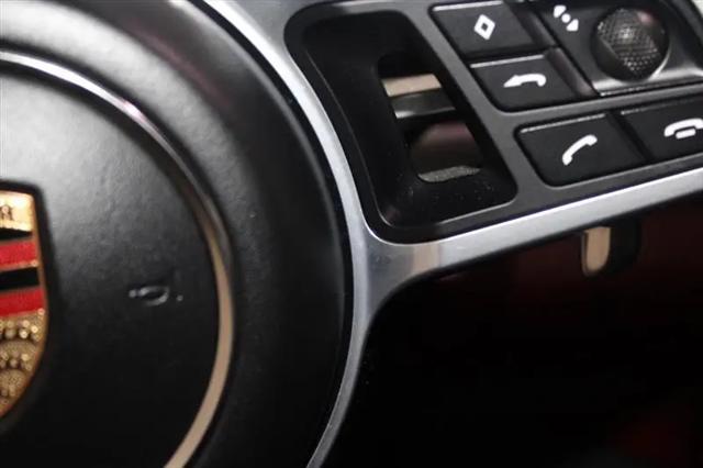 2019 Porsche Panamera Standard