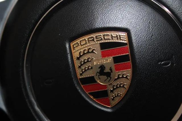 2019 Porsche Panamera Standard