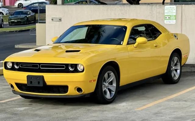 2017 Dodge Challenger SXT