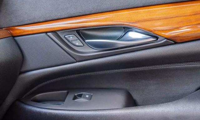 2016 Cadillac Escalade Luxury Collection