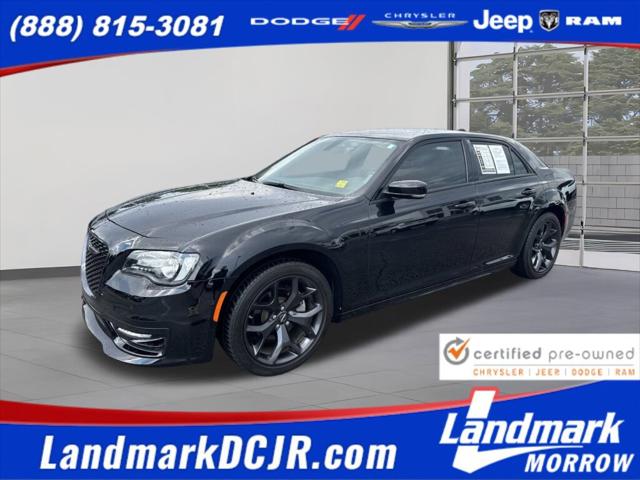 2023 Chrysler 300 Touring L