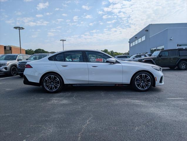 2025 BMW 530i i 2025 BMW 530i i