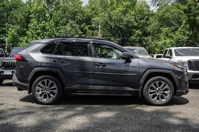 2022 Toyota RAV4 XLE Premium 2022 Toyota RAV4 XLE Premium