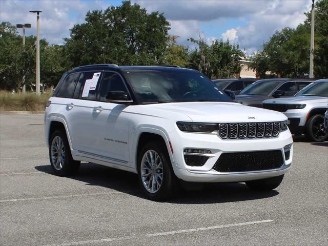 2022 Jeep Grand Cherokee Summit 4x2