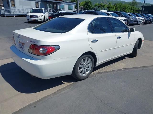 2004 Lexus ES 330 4dr Sdn