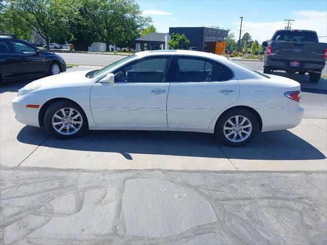 2004 Lexus ES 330 4dr Sdn
