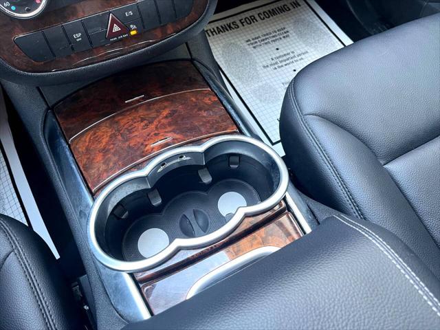 2011 Mercedes-Benz R 350 BlueTEC 4MATIC