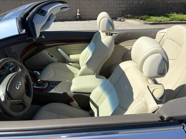 2009 INFINITI G37 G37