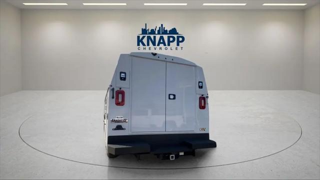 2025 Chevrolet Express Cutaway Work Van