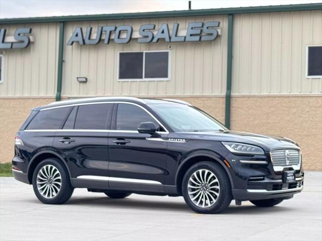 2022 Lincoln Aviator Standard