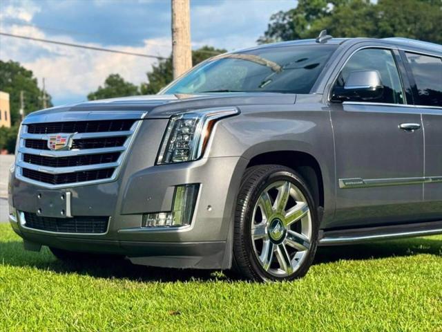 2019 Cadillac Escalade Luxury