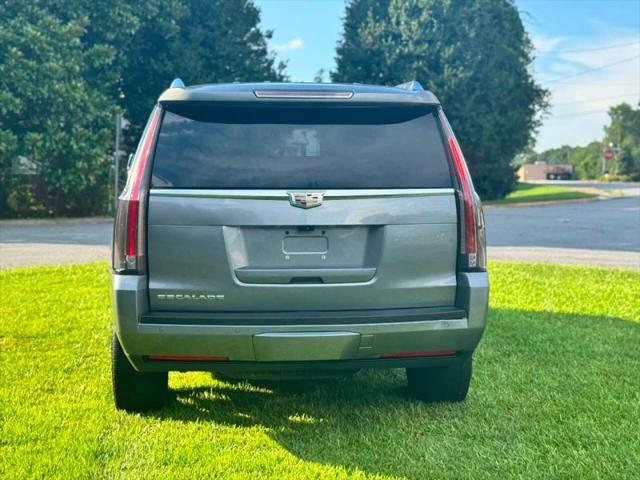 2019 Cadillac Escalade Luxury
