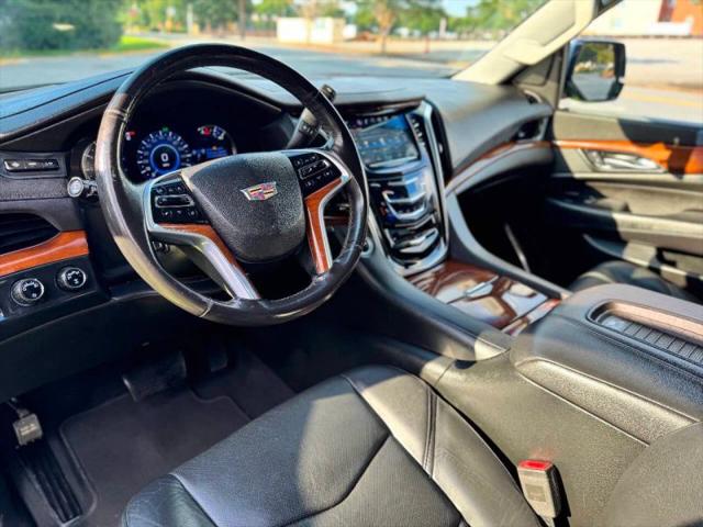 2019 Cadillac Escalade Luxury