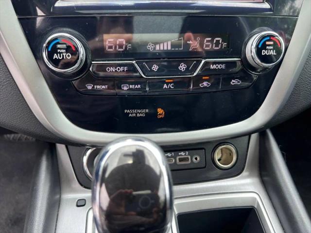 2023 Nissan Murano SL FWD