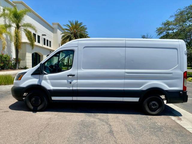 2019 Ford Transit Medium Roof w/Sliding Side Door w/LWB
