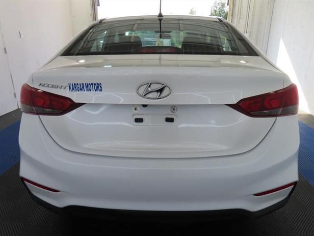 2020 Hyundai Accent SE