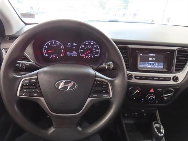 2020 Hyundai Accent SE