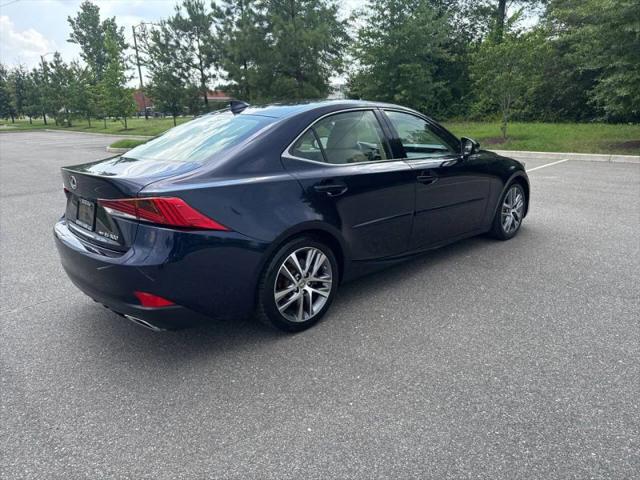 2018 Lexus IS 300 300