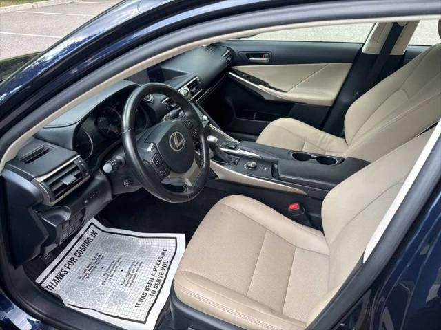 2018 Lexus IS 300 300