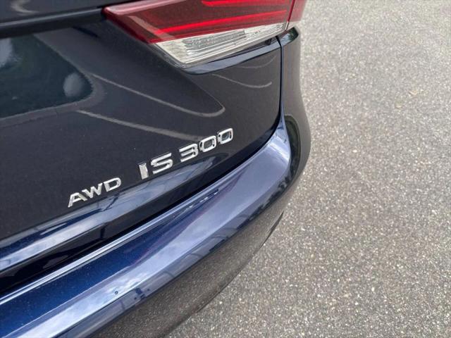 2018 Lexus IS 300 300