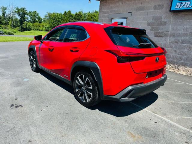 2021 Lexus UX 250h 250h