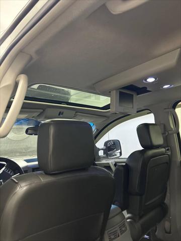 2004 Nissan Titan LE