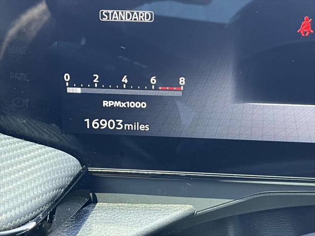 2025 Nissan Kicks SR Intelligent AWD
