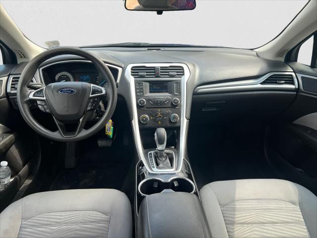 2016 Ford Fusion S