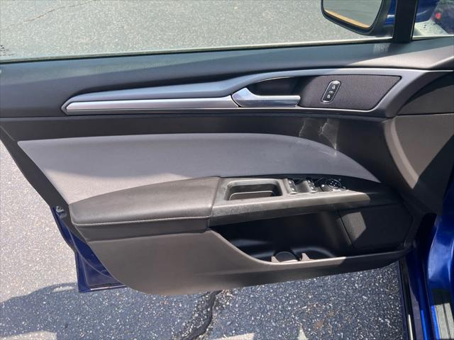 2016 Ford Fusion S
