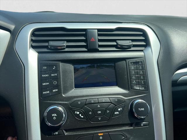 2016 Ford Fusion S