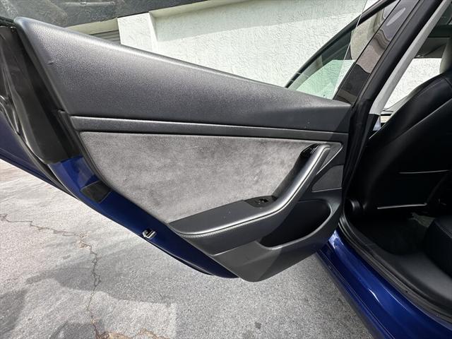 2020 Tesla Model 3 Standard Range Plus Rear-Wheel Drive