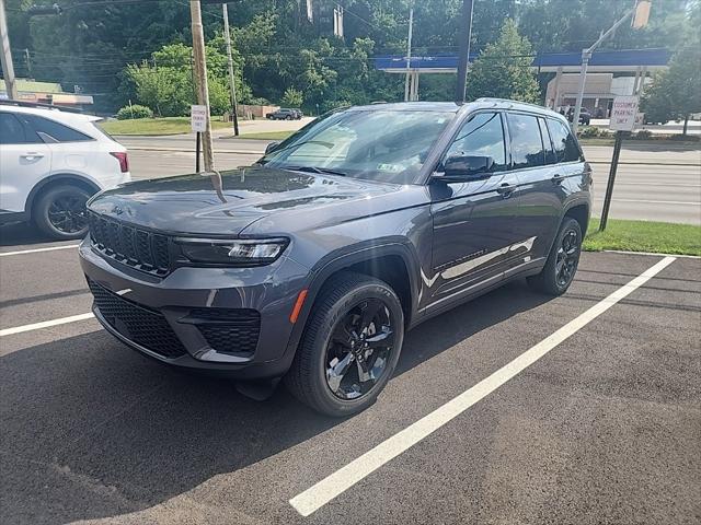 2022 Jeep Grand Cherokee Altitude 4x4