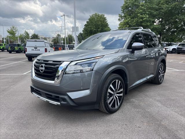 2024 Nissan Pathfinder Platinum FWD