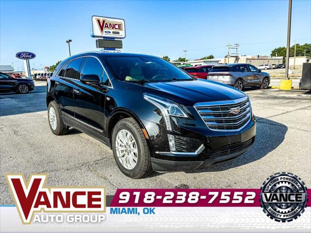 2017 Cadillac XT5 Standard